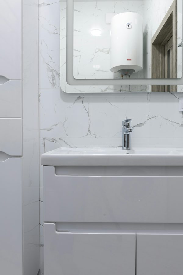 Trouver un plombier à Marseille pour un dépannage d'urgence de chauffe-eau