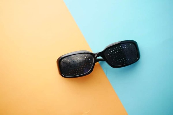 Comment faire un trou dans le béton sans utiliser de perceuse ?