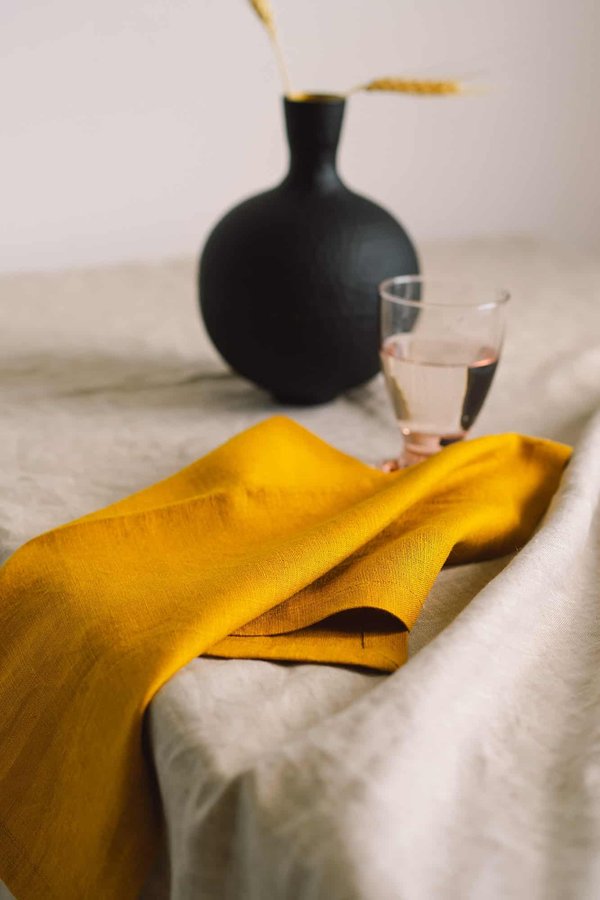 Quel type de tissu choisir pour son chemin de table ?