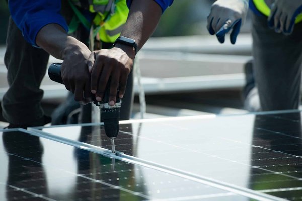 Pose de panneaux solaires : comment choisir un installateur RGE ?